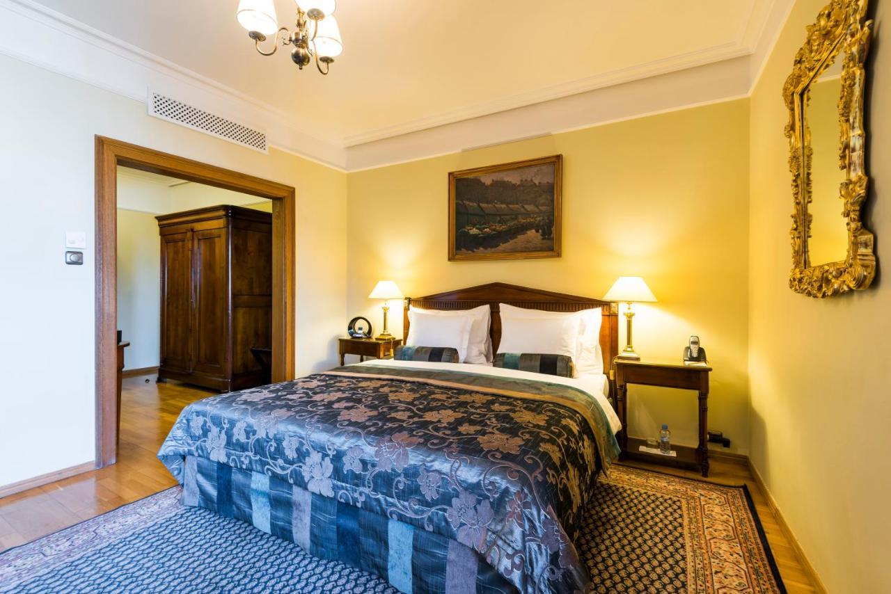 โกลเดน เวลล์ Hotel ปราก ภายนอก รูปภาพ