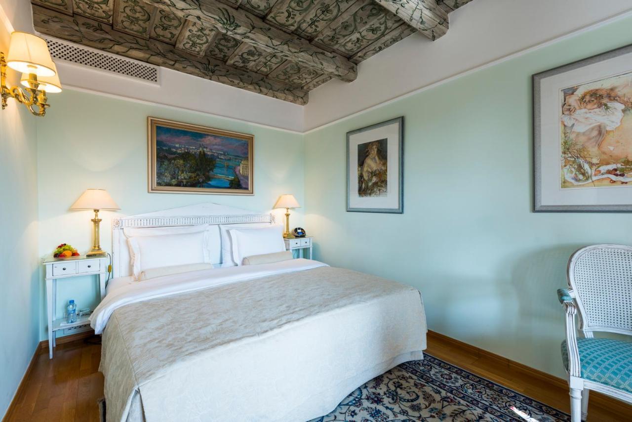 โกลเดน เวลล์ Hotel ปราก ภายนอก รูปภาพ